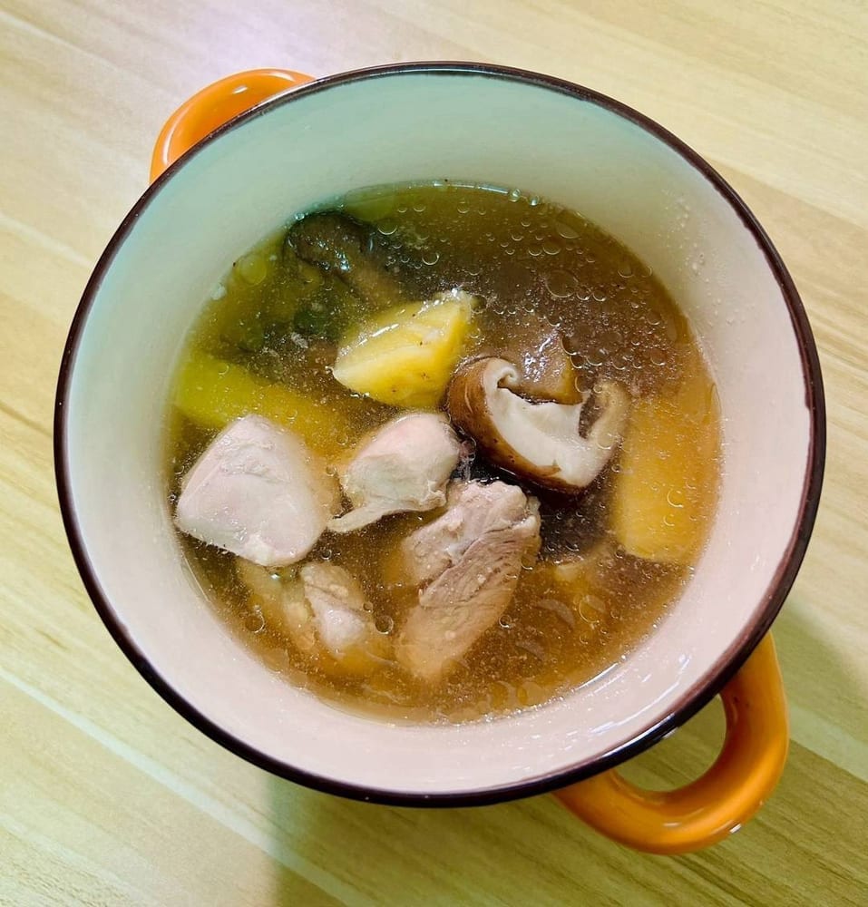 暖心燉煮分類代表：鳳梨蔭瓜雞湯